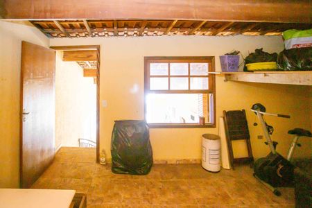 Casa para alugar com 320m², 4 quartos e 2 vagasQuarto Serviço