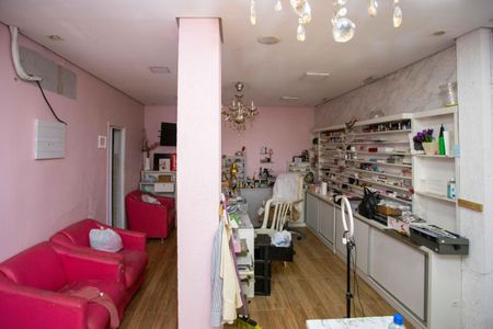 Casa para alugar com 320m², 4 quartos e 2 vagasSalao