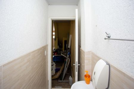 Casa para alugar com 320m², 4 quartos e 2 vagasLavabo 2