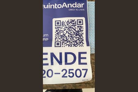 Apartamento à venda com 65m², 2 quartos e 1 vagaPlaquinha