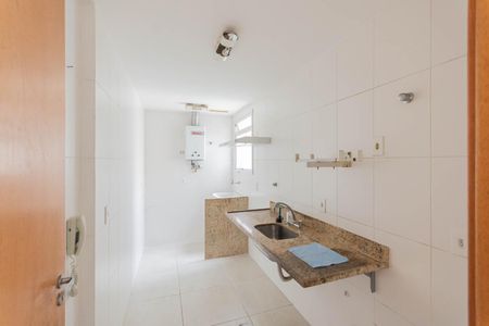 Apartamento à venda com 65m², 2 quartos e 1 vagaCozinha e Área de Serviço