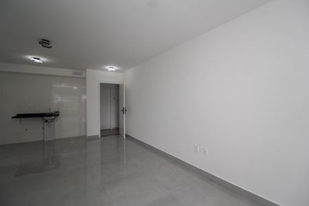 Sala de apartamento para alugar com 3 quartos, 85m² em City América, São Paulo