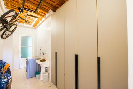 Apartamento à venda com 84m², 2 quartos e 1 vaga Apartamento à venda com 84m², 2 quartos e 1 vagaÁrea de serviço
