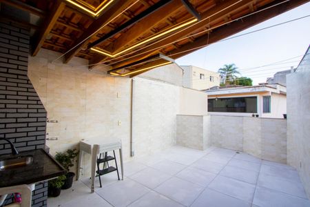 Apartamento à venda com 84m², 2 quartos e 1 vaga Apartamento à venda com 84m², 2 quartos e 1 vagaEspaço gourmet