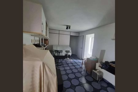 Quarto de casa para alugar com 7 quartos, 599m² em Todos Os Santos, Rio de Janeiro