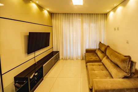 Apartamento para alugar com 4 quartos, 137m² em Castelo, Belo Horizonte