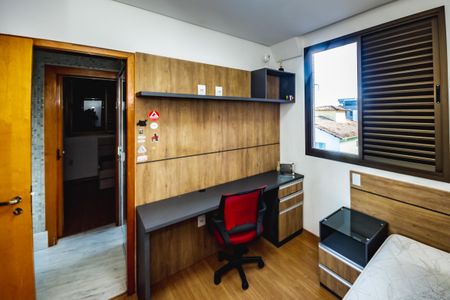 Apartamento para alugar com 4 quartos, 137m² em Castelo, Belo Horizonte
