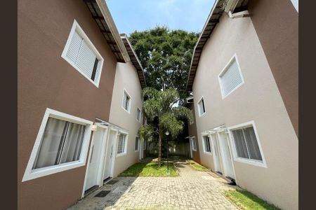 Casa de condomínio para alugar com 100m², 2 quartos e 1 vaga Casa de condomínio para alugar com 100m², 2 quartos e 1 vagaFachada