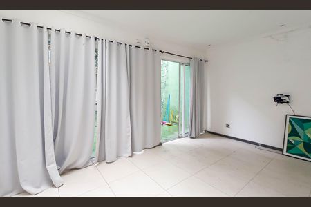 Apartamento à venda com 100m², 2 quartos e sem vaga Apartamento à venda com 100m², 2 quartos e sem vagaSalão