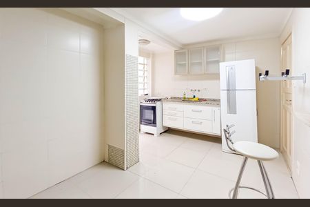 Apartamento à venda com 100m², 2 quartos e sem vaga Apartamento à venda com 100m², 2 quartos e sem vagaCozinha