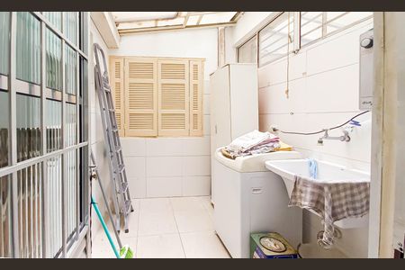 Apartamento à venda com 100m², 2 quartos e sem vaga Apartamento à venda com 100m², 2 quartos e sem vagaÁrea de Serviço