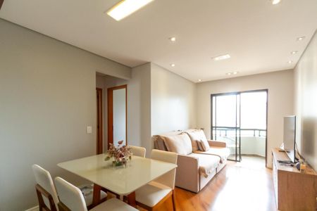 Sala de apartamento à venda com 2 quartos, 61m² em Vl Cam Mar, São Bernardo do Campo