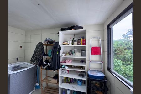 Casa à venda com 200m², 3 quartos e 1 vagaCozinha e Área de Serviço