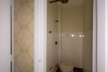 Apartamento à venda com 100m², 2 quartos e sem vagaÁrea de serviço 