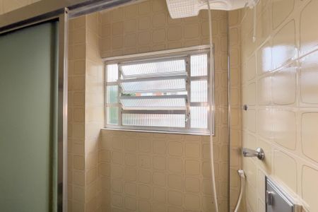 Apartamento à venda com 100m², 2 quartos e sem vagaBanheiro