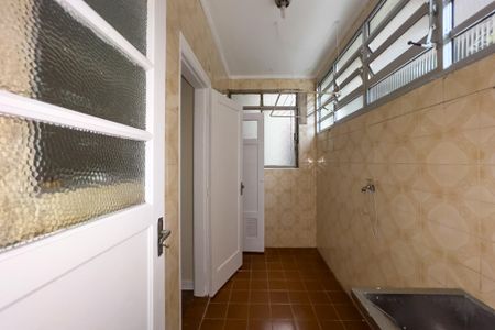 Apartamento à venda com 100m², 2 quartos e sem vagaÁrea de serviço 