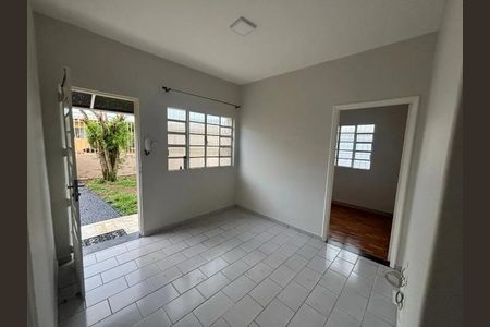 Sala de casa para alugar com 3 quartos, 100m² em Martins, Uberlândia