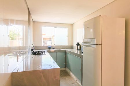 Casa à venda com 90m², 3 quartos e 1 vaga Casa à venda com 90m², 3 quartos e 1 vagaCozinha