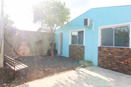 Casa à venda com 90m², 3 quartos e 1 vaga Casa à venda com 90m², 3 quartos e 1 vagaÁrea externa