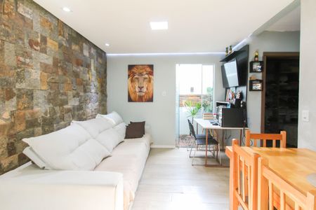 Casa à venda com 90m², 3 quartos e 1 vaga Casa à venda com 90m², 3 quartos e 1 vagaSala