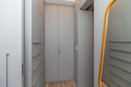 Apartamento para alugar com 41m², 1 quarto e 1 vaga Apartamento para alugar com 41m², 1 quarto e 1 vagaCloset da Suite