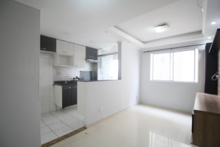 Sala de apartamento para alugar com 2 quartos, 44m² em Jardim Umarizal, São Paulo