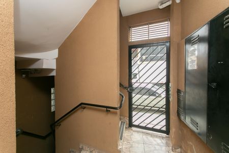 Apartamento para alugar com 38m², 2 quartos e sem vaga Apartamento para alugar com 38m², 2 quartos e sem vagaÁrea comum - Entrada