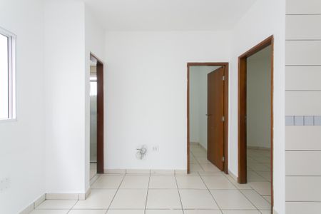 Apartamento para alugar com 38m², 2 quartos e sem vaga Apartamento para alugar com 38m², 2 quartos e sem vagaSala / Cozinha