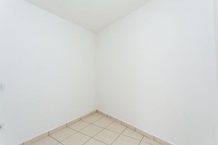 Quarto 1  de apartamento para alugar com 2 quartos, 38m² em Jardim Lideranca, São Paulo