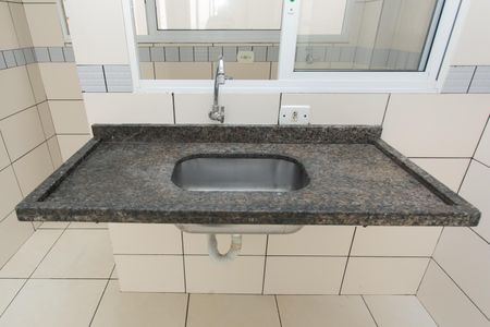 Apartamento para alugar com 38m², 2 quartos e sem vaga Apartamento para alugar com 38m², 2 quartos e sem vagaSala / Cozinha / Pia