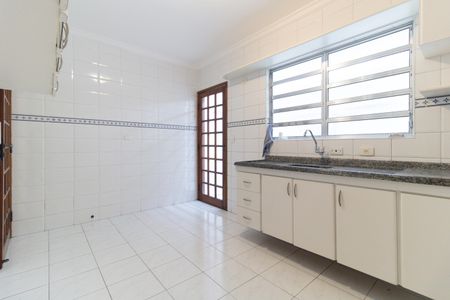 Casa de condomínio à venda com 75m², 2 quartos e 2 vagasCozinha 