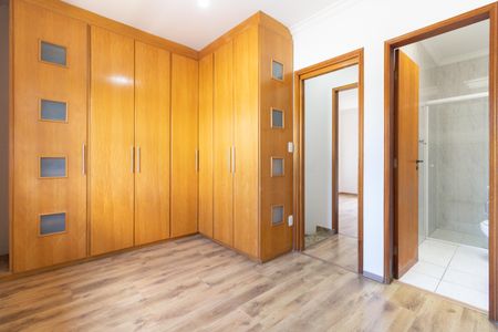 Casa de condomínio à venda com 75m², 2 quartos e 2 vagasSuíte 2