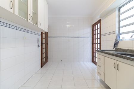 Casa de condomínio à venda com 75m², 2 quartos e 2 vagasCozinha 