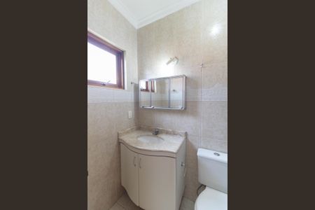 Casa de condomínio à venda com 75m², 2 quartos e 2 vagasBanheiro da Suíte 1