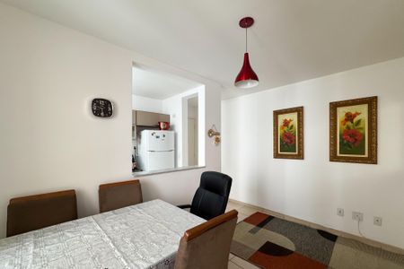 Apartamento à venda com 57m², 2 quartos e 1 vaga Apartamento à venda com 57m², 2 quartos e 1 vagaSala