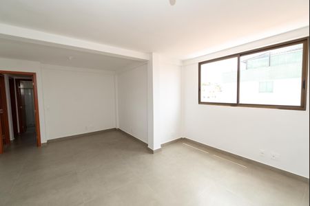 Apartamento para alugar com 80m², 3 quartos e 2 vagasSala