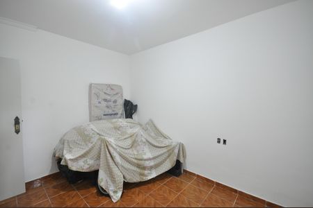 Casa à venda com 250m², 6 quartos e 2 vagasQuarto da Edícula