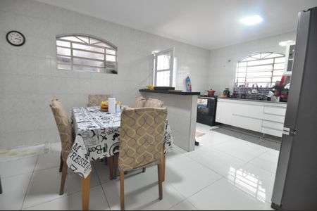 Casa à venda com 250m², 6 quartos e 2 vagasCozinha 1