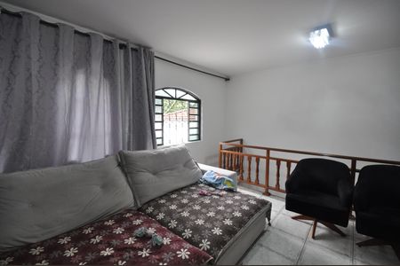 Casa à venda com 250m², 6 quartos e 2 vagasSala 1