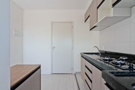 Sala/Cozinha de apartamento para alugar com 2 quartos, 36m² em Vila Albertina, São Paulo
