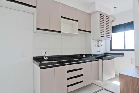 Sala/Cozinha de apartamento para alugar com 2 quartos, 36m² em Vila Albertina, São Paulo