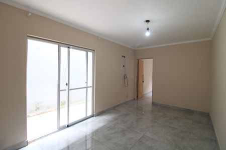 Sala de casa para alugar com 1 quarto, 60m² em Jardim Alpino, São Paulo