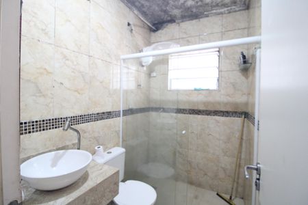 Banheiro de casa para alugar com 1 quarto, 60m² em Jardim Alpino, São Paulo