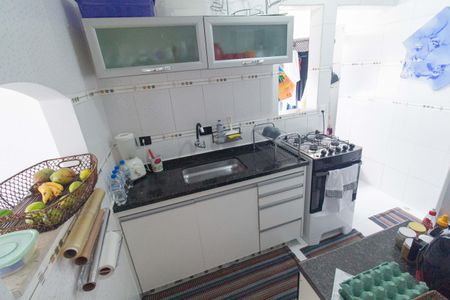 Apartamento à venda com 60m², 2 quartos e 2 vagasCozinha