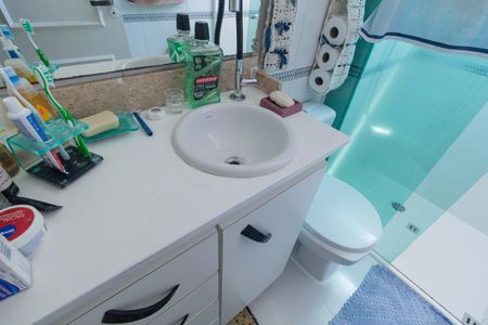 Apartamento à venda com 60m², 2 quartos e 2 vagasBanheiro