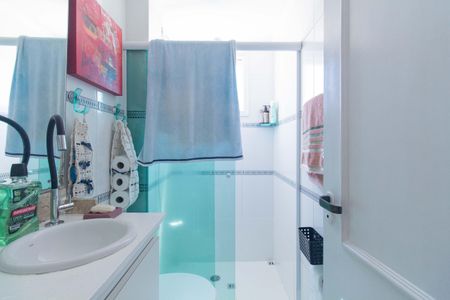 Apartamento à venda com 60m², 2 quartos e 2 vagasBanheiro