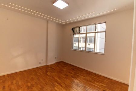 Apartamento à venda com 72m², 3 quartos e sem vaga Apartamento à venda com 72m², 3 quartos e sem vagaSala