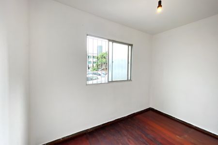 Apartamento para alugar com 74m², 3 quartos e 1 vaga Apartamento para alugar com 74m², 3 quartos e 1 vagaQuarto 2