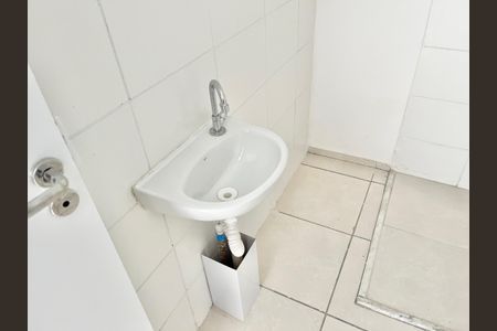Apartamento para alugar com 37m², 1 quarto e sem vaga Apartamento para alugar com 37m², 1 quarto e sem vagaBanheiro