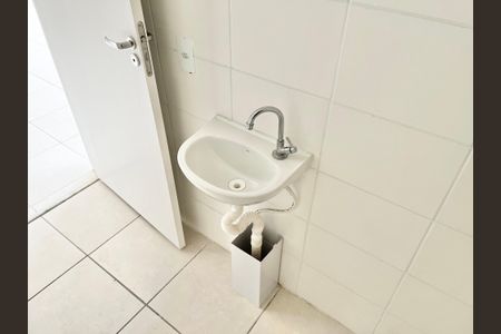 Apartamento para alugar com 37m², 1 quarto e sem vaga Apartamento para alugar com 37m², 1 quarto e sem vagaBanheiro